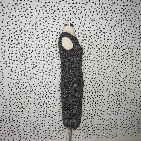 Chaps Black Chevron Print Sleeveless Sheath Dress - Picture 6 of 9